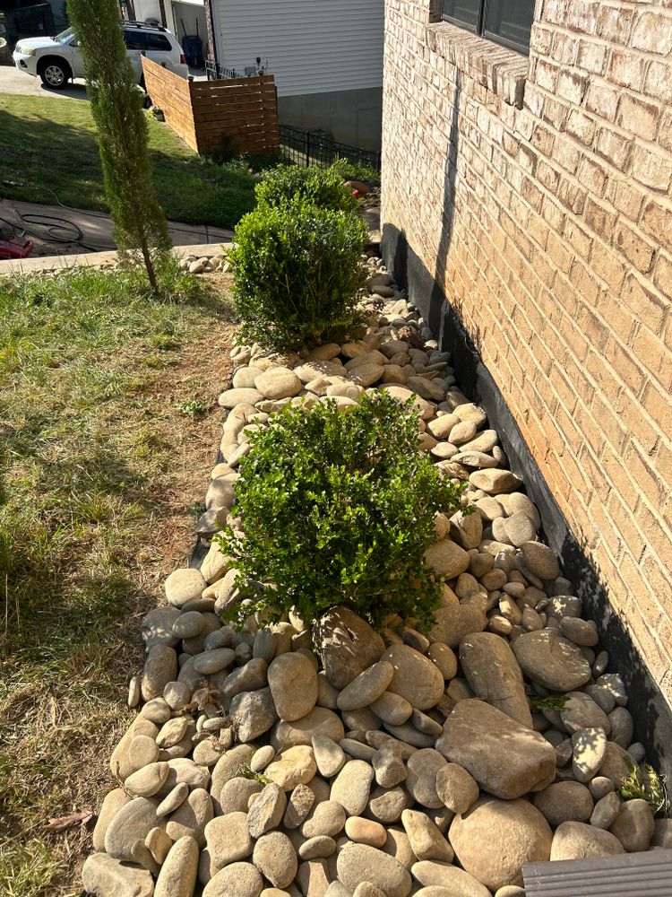 All Photos for Oakhurst Landscaping and Tree Service in Charlotte, NC