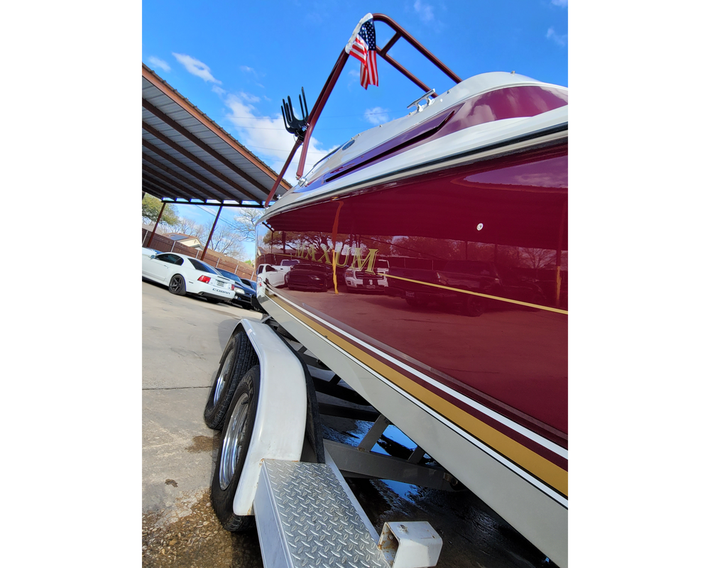 Boat Exteriors for L'Finesse Auto/Boat Details in Dallas, TX