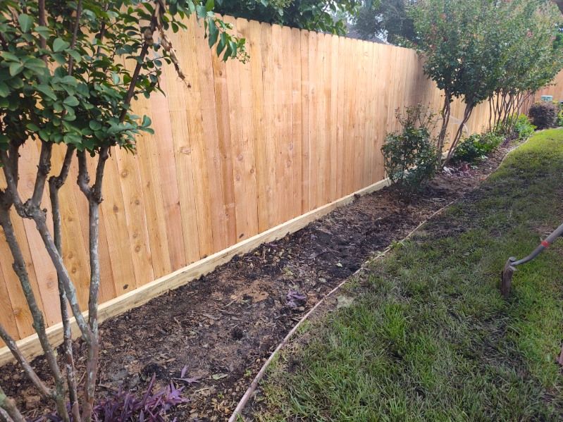 Cedar privacy fence for Arnold Construction in Magnolia, TX