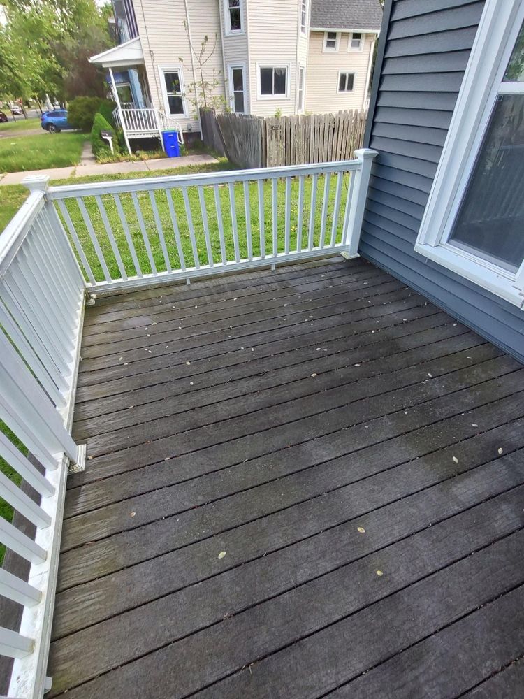 All Photos for MMN Cleaning PressureWashing & Gutter Cleaning LLC in Medina, New York