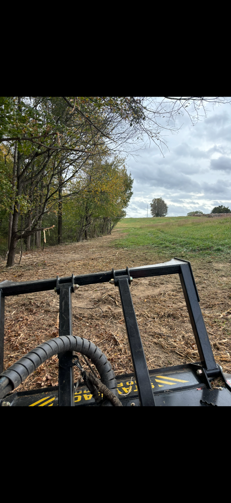 All Photos for Gregory Grass and Lawn in Lafayette, TN