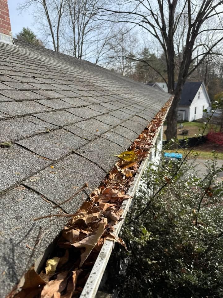 All Photos for Navedo’s Lawn Care LLC in Putnam, CT