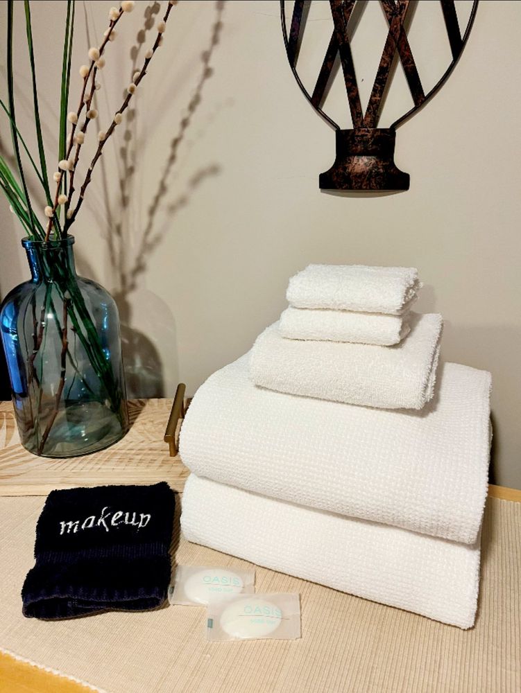 Our Organizing service simplifies and declutters your home, creating a streamlined living space tailored to your needs. Enjoy customized solutions that enhance functionality while maintaining comfort and style in every room. for Red Clover Cleaning LLC in Craftsbury, VT