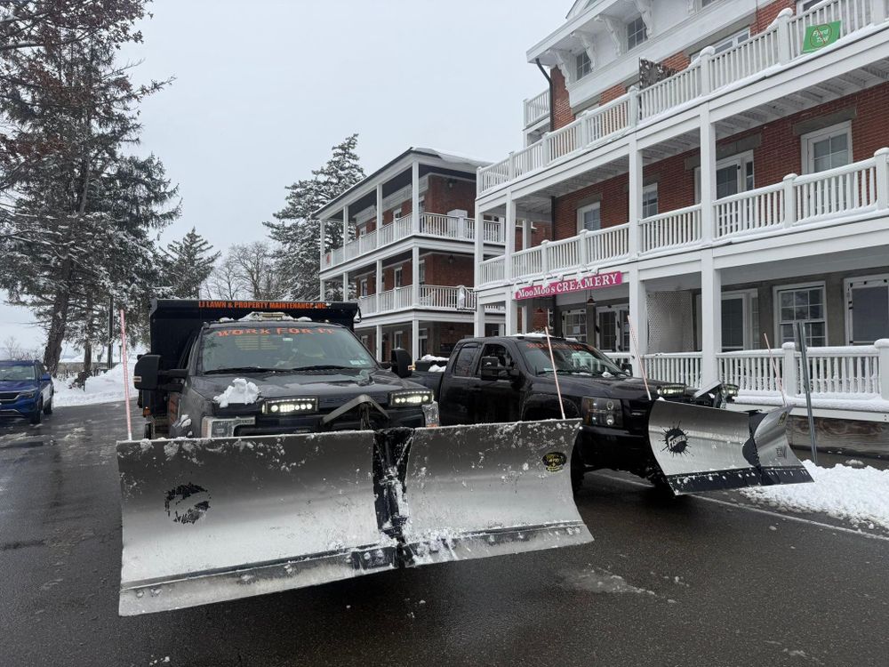 Lawn Maintenance for LJ Lawn & Property Maintenance, Inc. in Cold Spring, New York