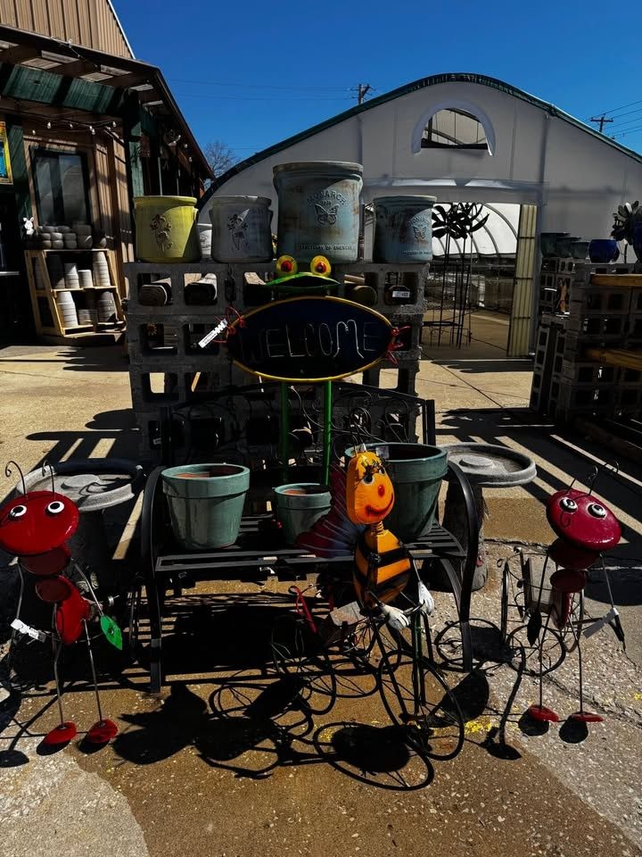 All Photos for Mayfield Landscaping in Staunton, IL