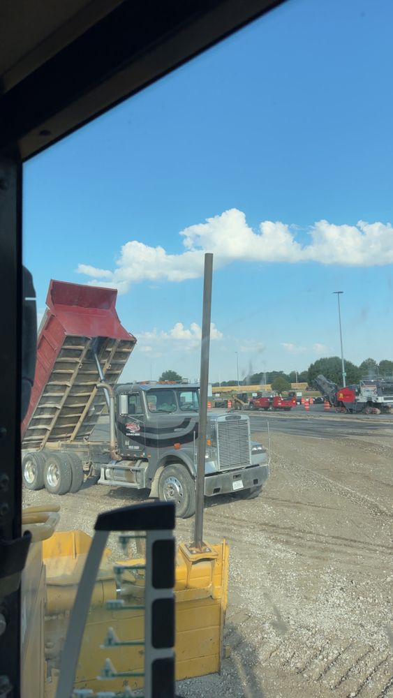Excavating for Travis Excavating LLC in Olney,, IL