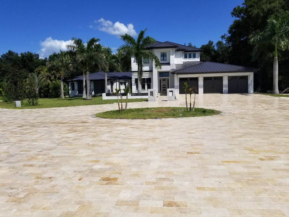 Landscaping for Tezna Landscaping, Trees & Pavers in Valrico, FL