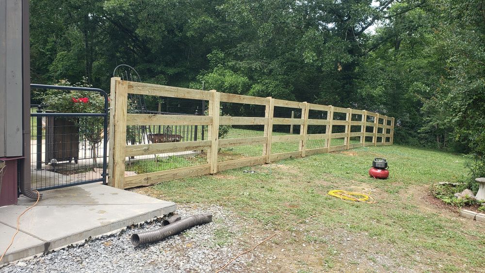 Fences for Everest Fencing in Cartersville,  GA