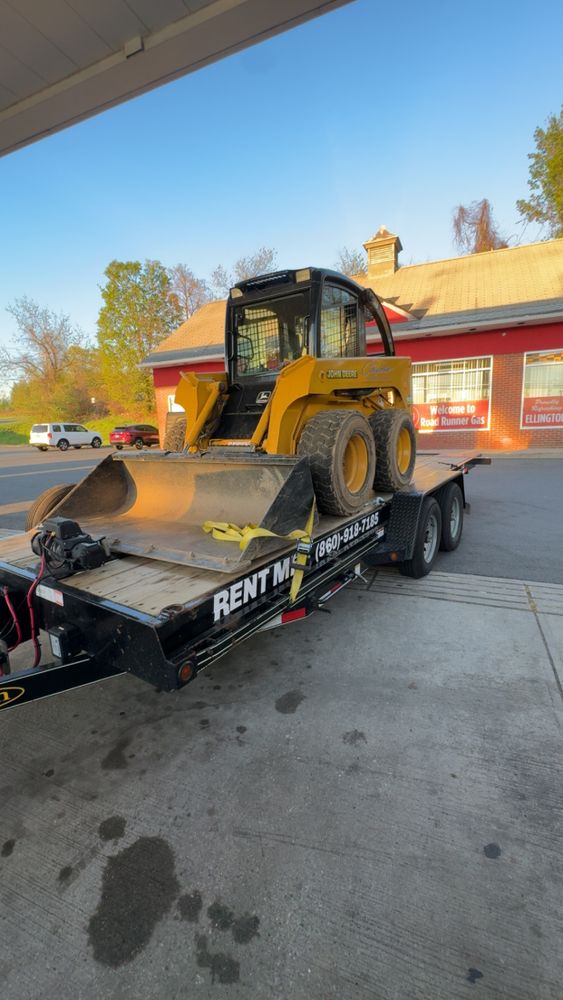 All Photos for Chapman Rentals in Ellington, CT