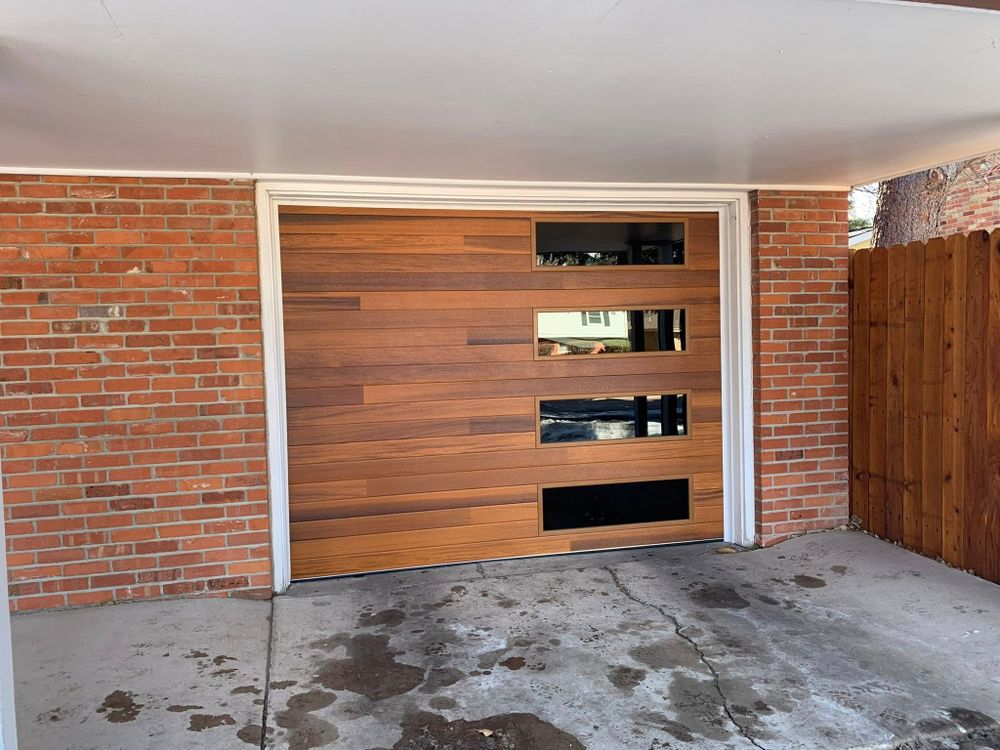 Residential Garage Doors for 423 Garage Doors, LLC in Signal Mountain, Tennessee