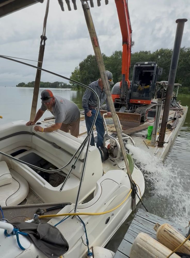 Emergency Boat Recovery for BR Construction LLC in Corsicana, TX