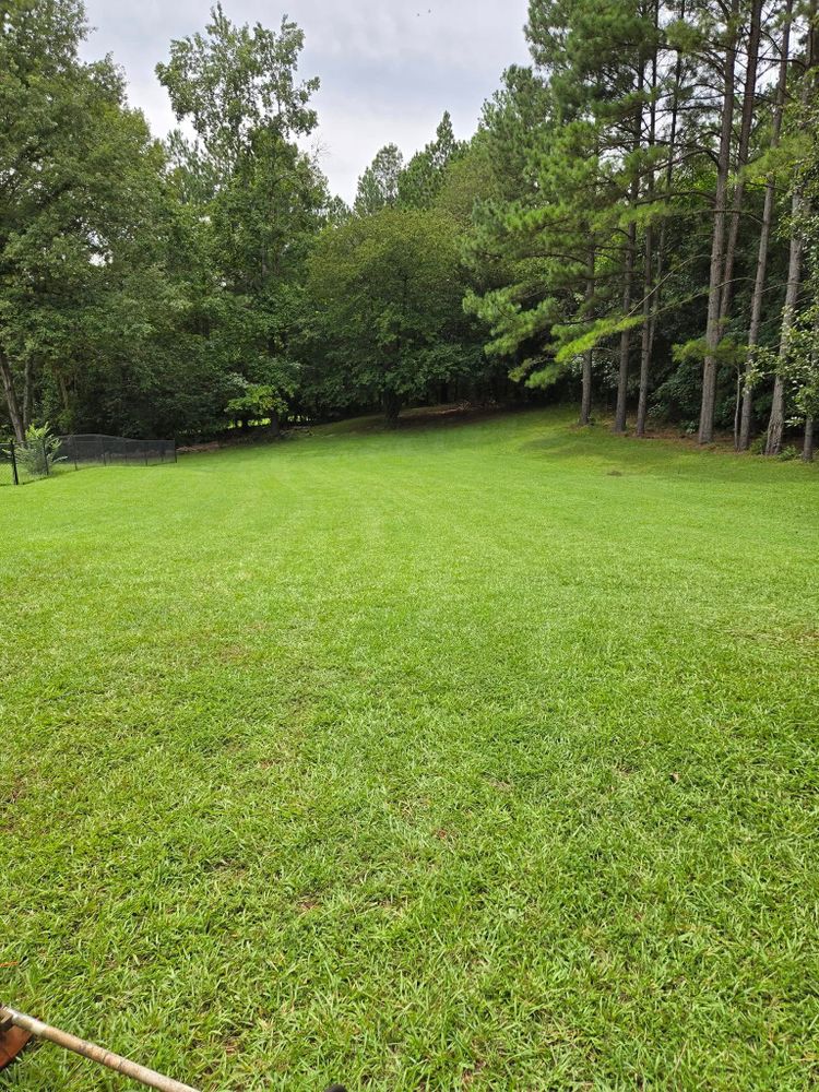 All Photos for Fresh Cut Yard & Lawn Care LLC in Forsyth, GA