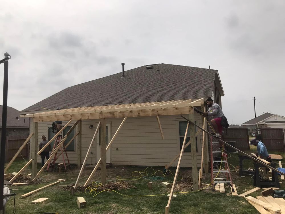 Outdoor Patio for E & E Roofing in Baytown, TX