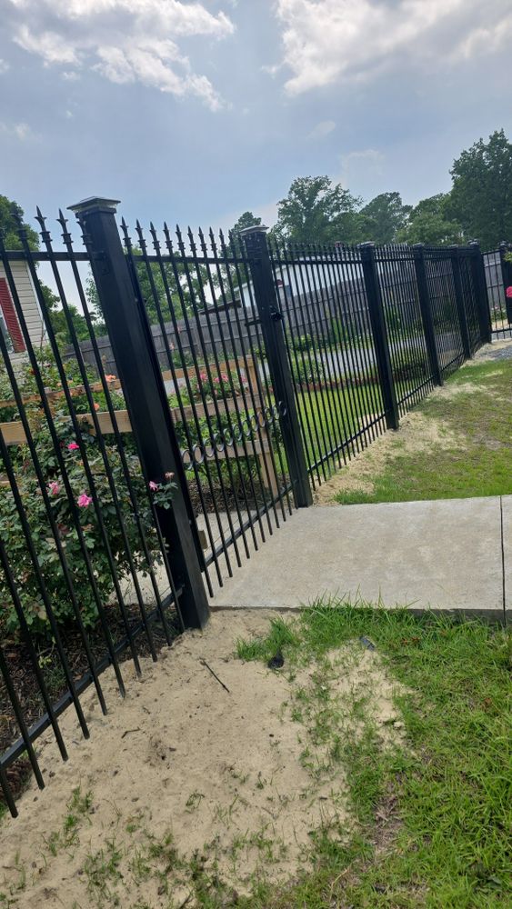 Fences for J&B Decks and Fencing in Goldsboro, NC