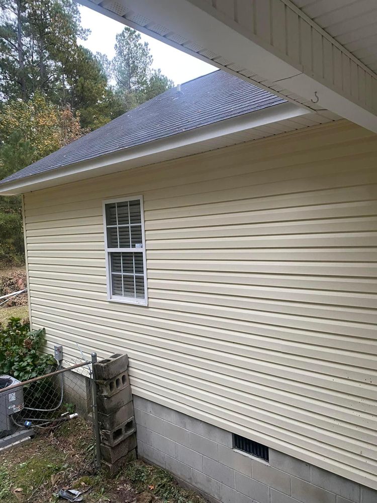 Deck & Patio Cleaning for X-Stream Pressure Washing and Roof Cleaning in Sandersville, GA