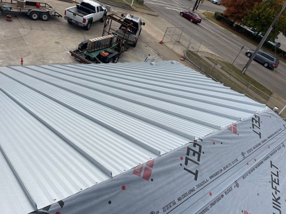 Pantengo,Tx Standing Seam Metal job  for Double RR Construction in Royse City, TX