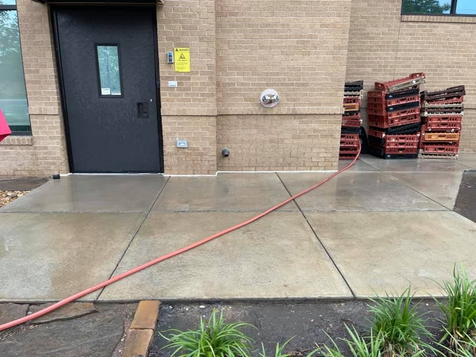 Pressure-Washing for JLP Home & Commercial Services, LLC in College Station, Texas