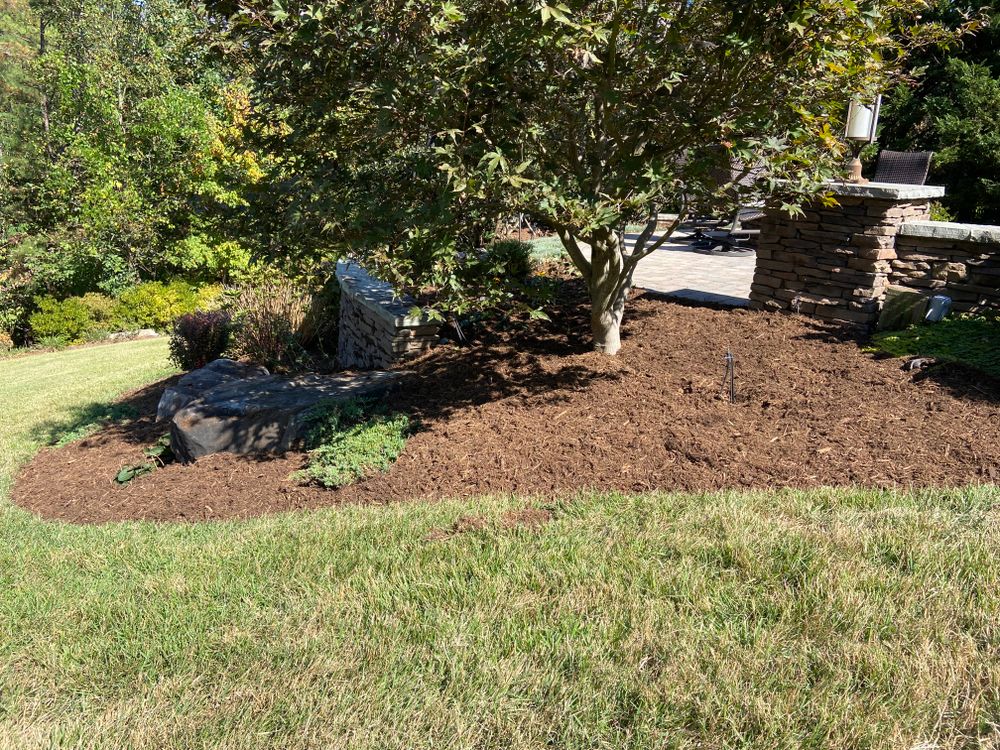 Landscaping for Mtn. View Lawn & Landscapes in Chattanooga, TN