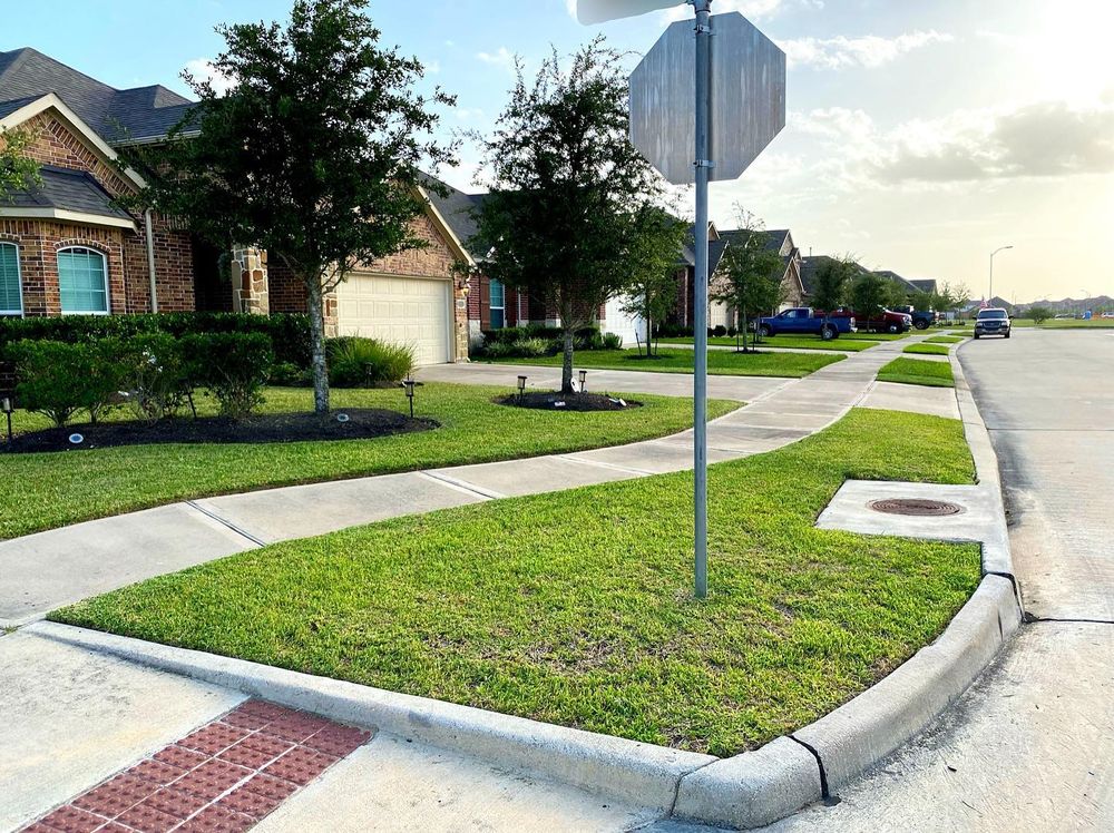 Landscaping for The Lawn Care Brother’s in Brookshire,  TX