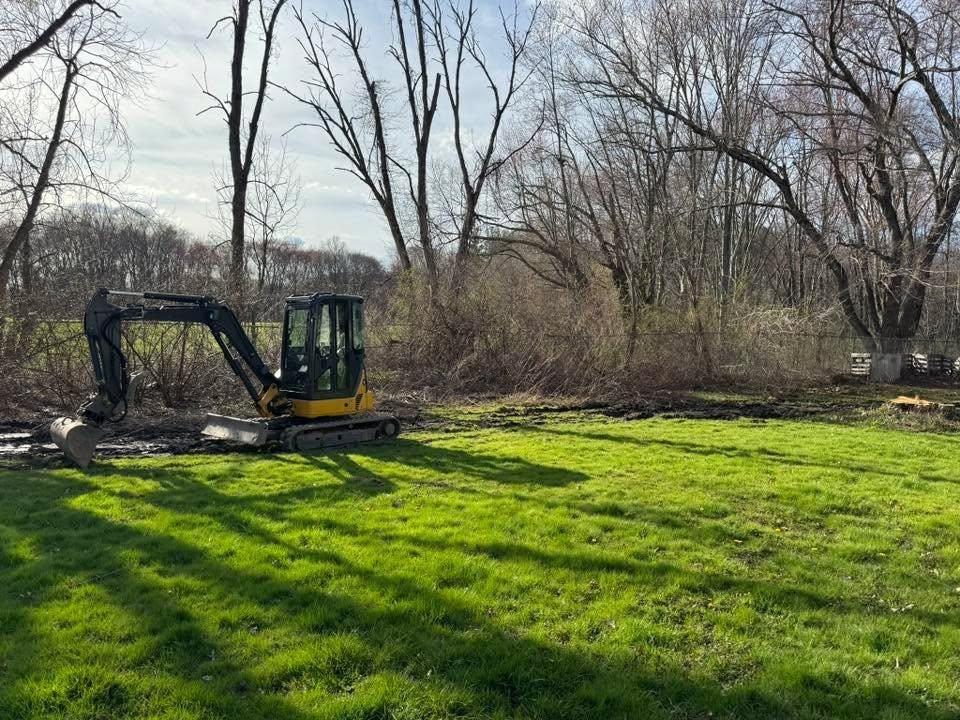All Photos for Lennon Land Management in Suffield, CT