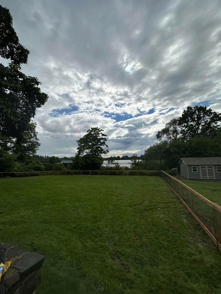 All Photos for Oakwood Fencing  in Hudson, NY 