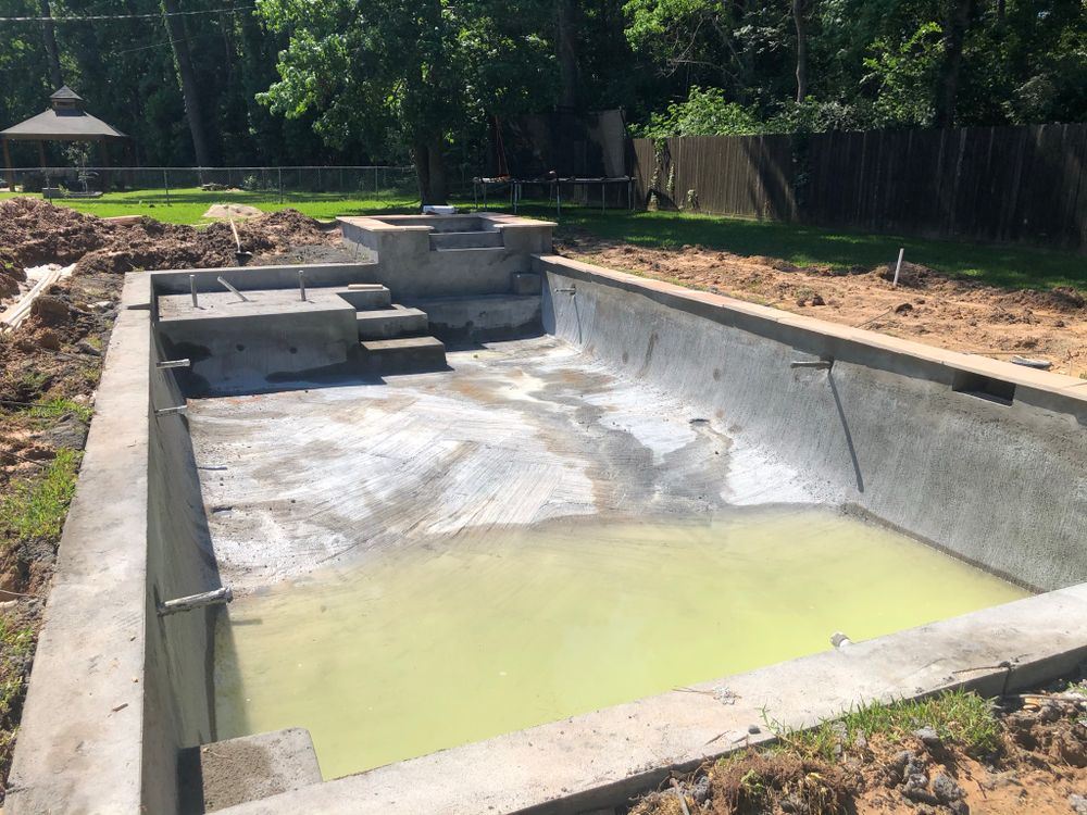 All Photos for Backyard Paradise Pools! in Splendora, TX