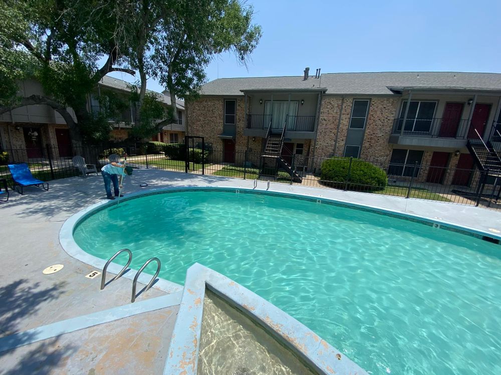 Pool Repairs for Pool Queen Services in Eagle Pass, TX