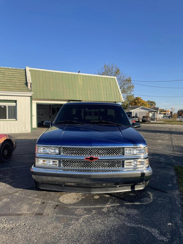 Carbon Window Tint for Midwest Precision Films in Goshen, IN