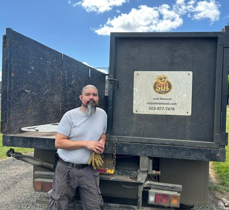 All Photos for Sol Junk Removal in Independence, OR