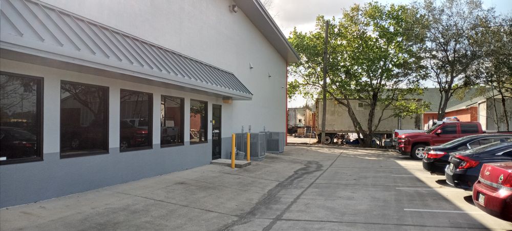 All Photos for Bradley Bradshaw Painting in Christmas, FL