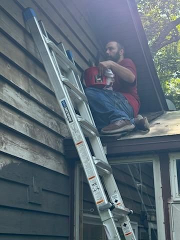 exterior painting and flooring for Dead Tree General Contracting in Carbondale, Illinois