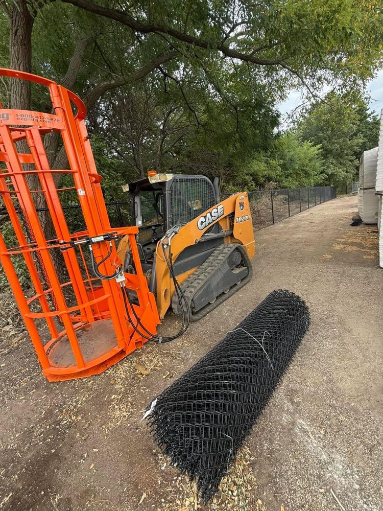 Fence Installation for Illinois Fence & outdoor co. in Kewanee, Illinois