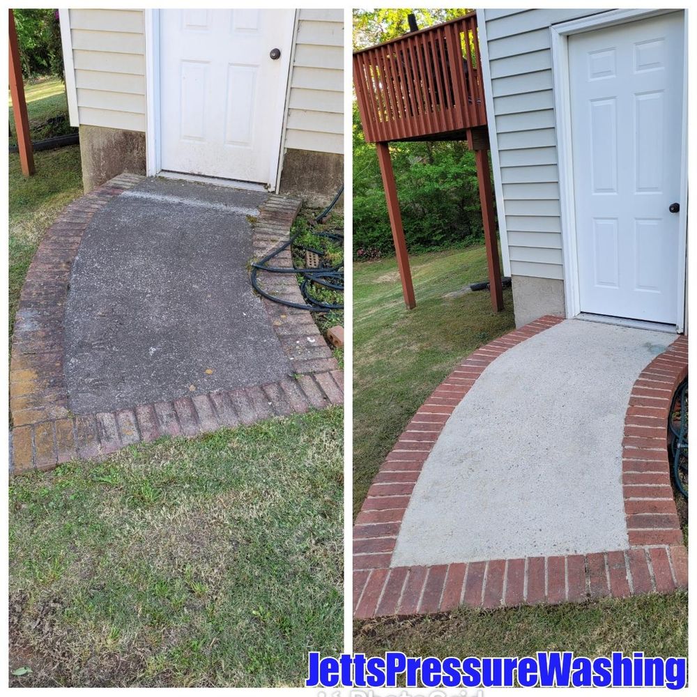 Home Softwash for Jette's Pressure Washing in Augusta, GA