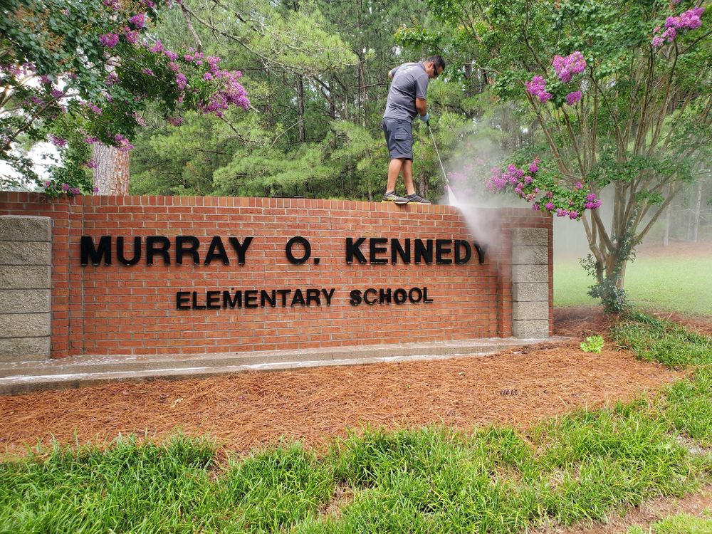 MBM Window Cleaning team in Gwinnett County, GA - people or person