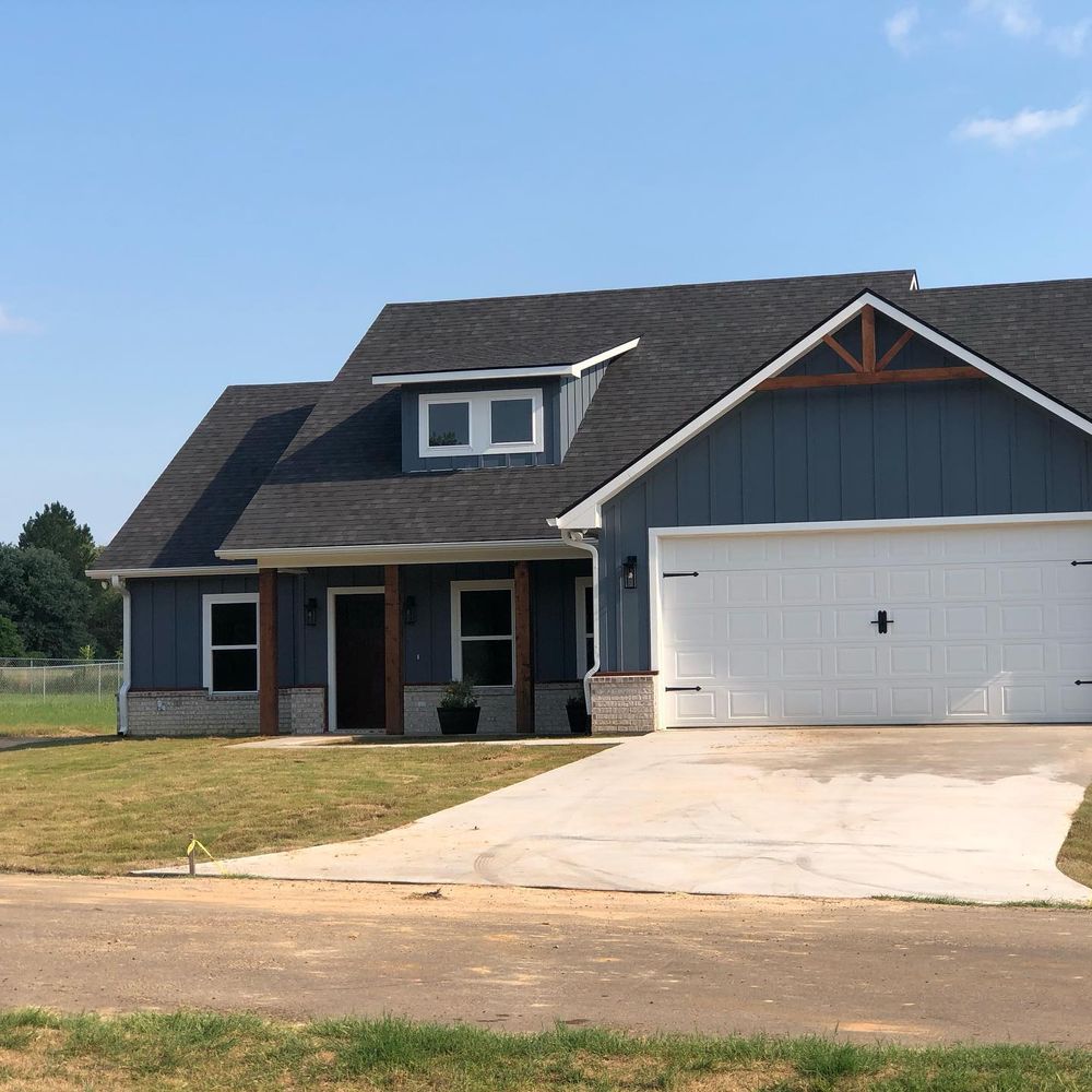 All Photos for H2 Custom Homes in Mineola, TX