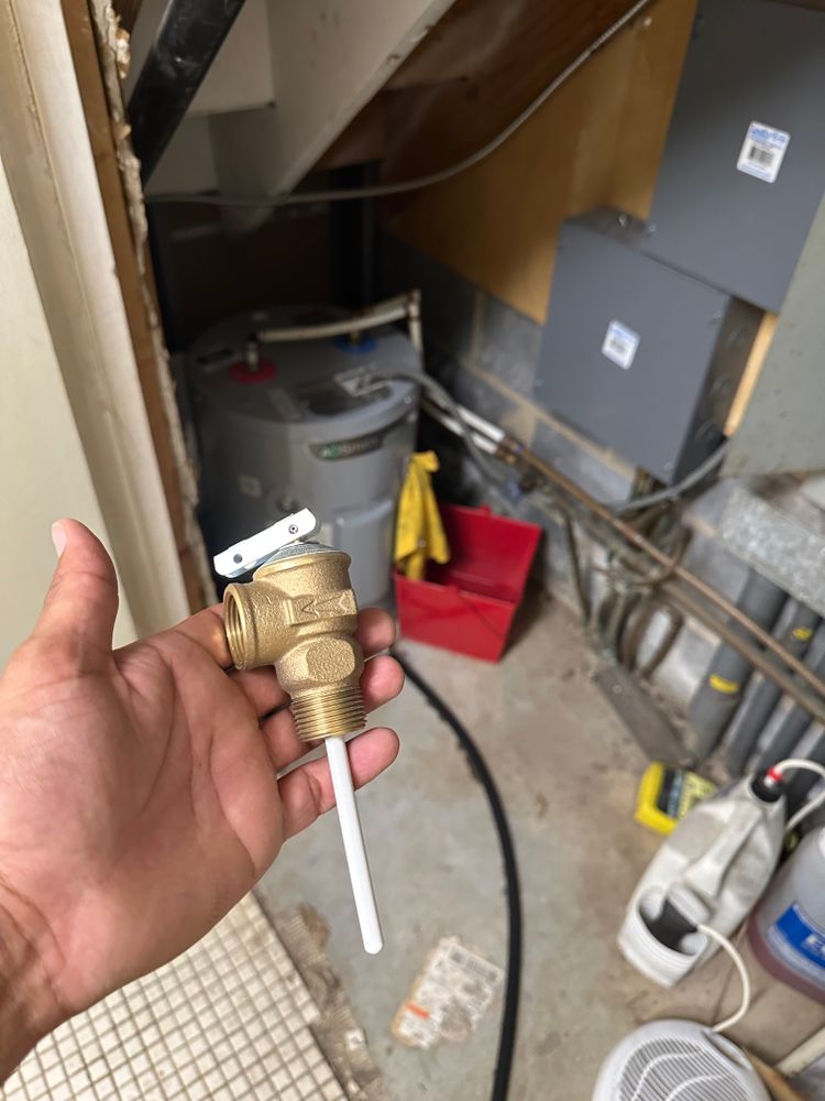 Handyman for The Flip Flop Roofer in Statesville, NC