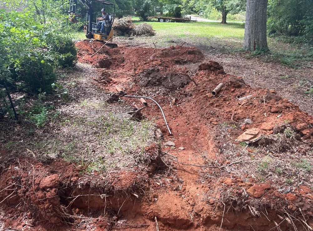 Excavating for JHC Excavation LLC in Hartwell, GA