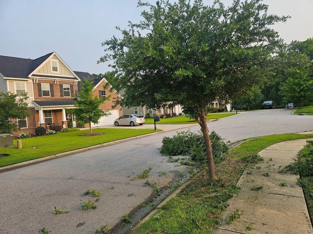 All Photos for 1 Man Does It Lawn Service in Blythewood, SC