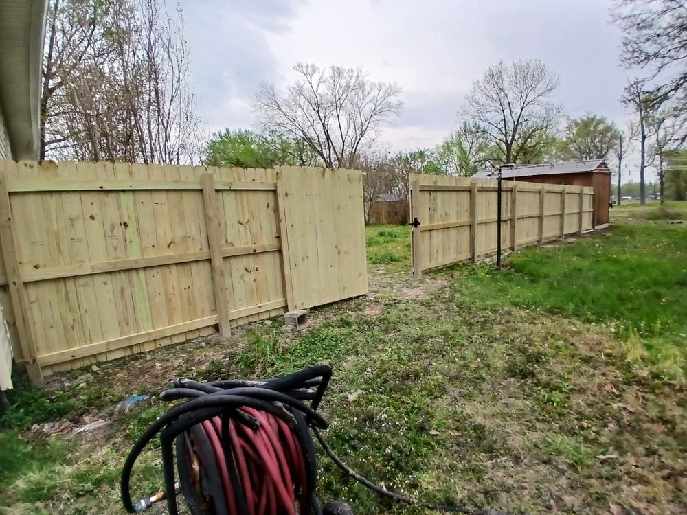 Reversed Picket Fence for Dead Tree General Contracting in Carbondale, Illinois
