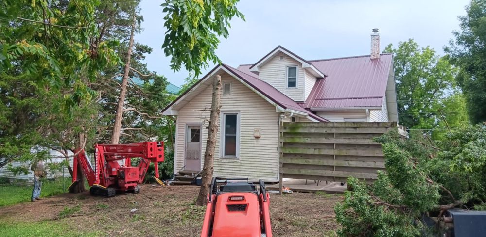 All Photos for Lawn Ranger Yard And Tree Service LLC in Ottumwa, IA