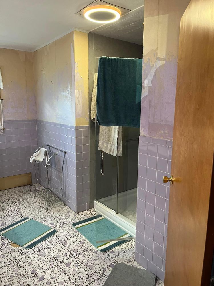 All Photos for Laura Mae Properties in Wolcott, CT