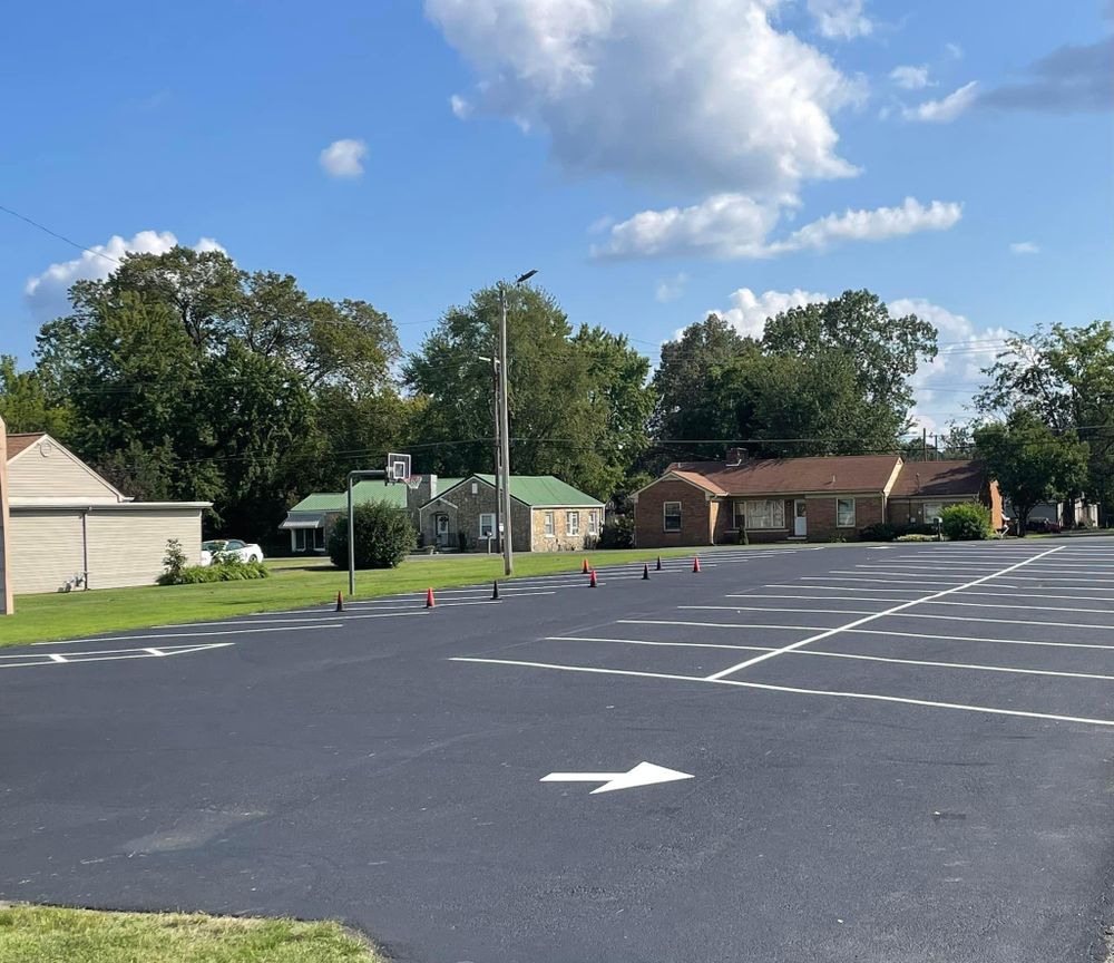 Asphalt Sealcoating for Clear Choice Asphalt Services  in Paducah, KY