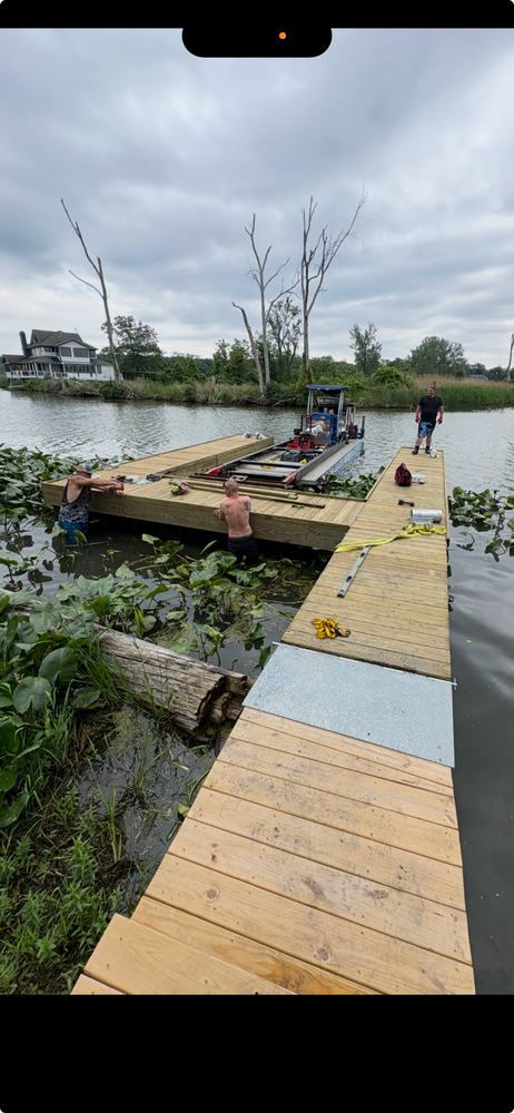 Boat lift Installation for Wagner's Lift & Dock Shop LLC in Watervliet, MI