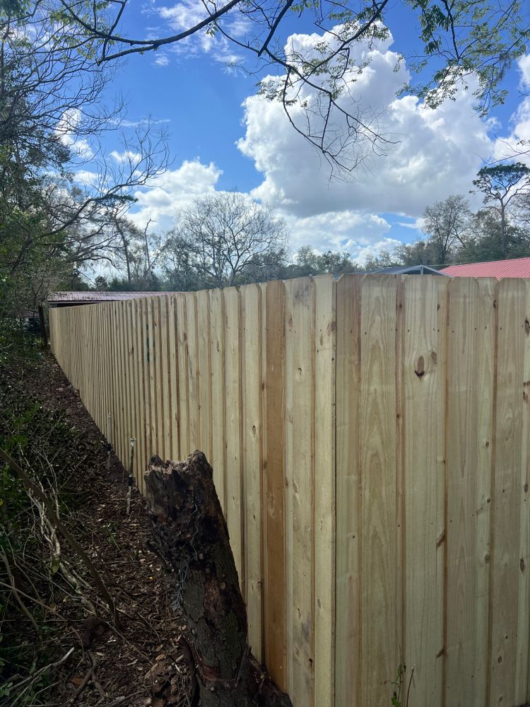 Fences for Otter's Fence & Gate Repair Service in Palatka, FL