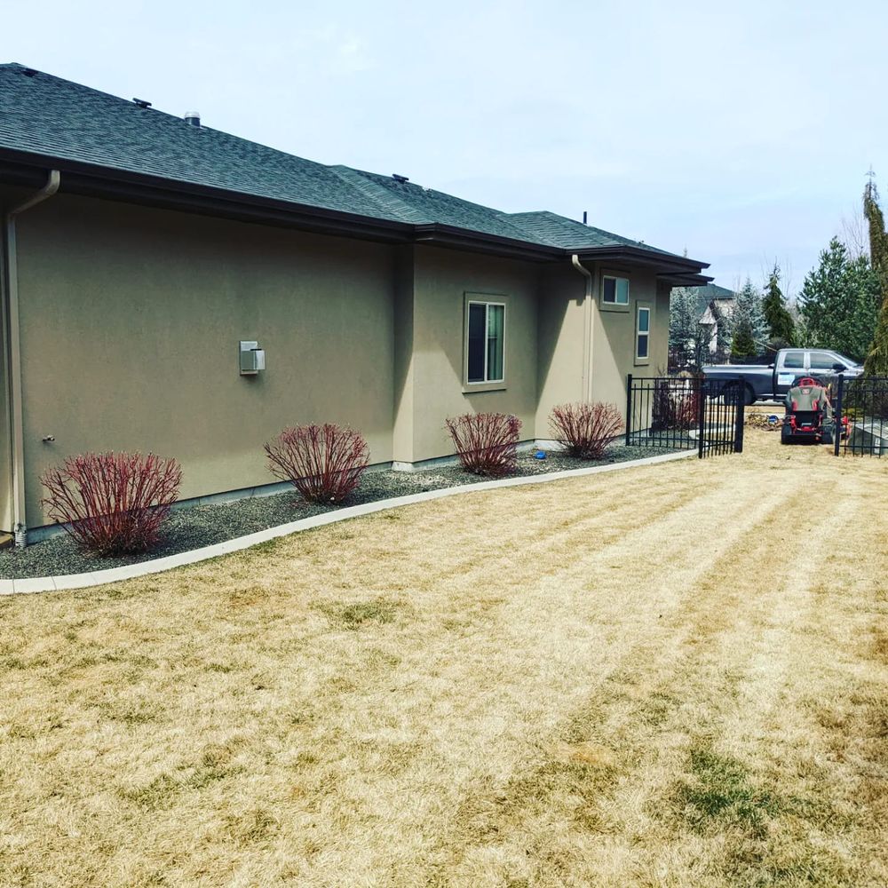 Landscaping for Silvercut Lawncare in Star, ID