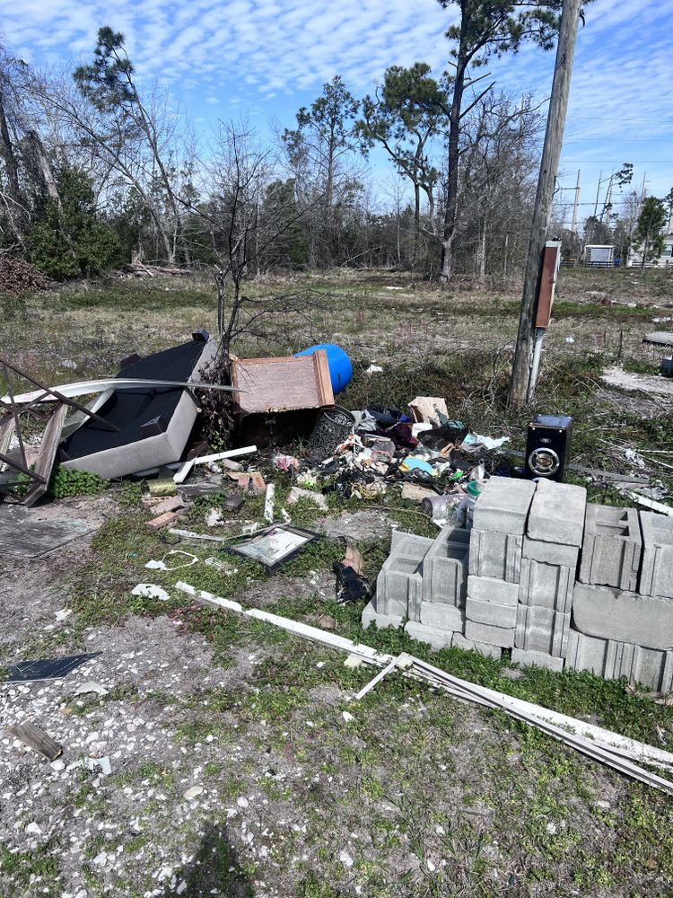 All Photos for Zip Junk Removal in Santa Rosa Beach, FL