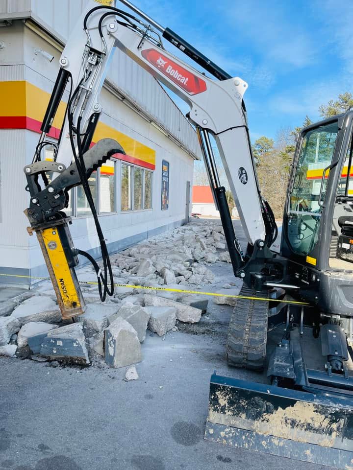 Excavating for Mountain Land Services LLC. in Oneida, TN
