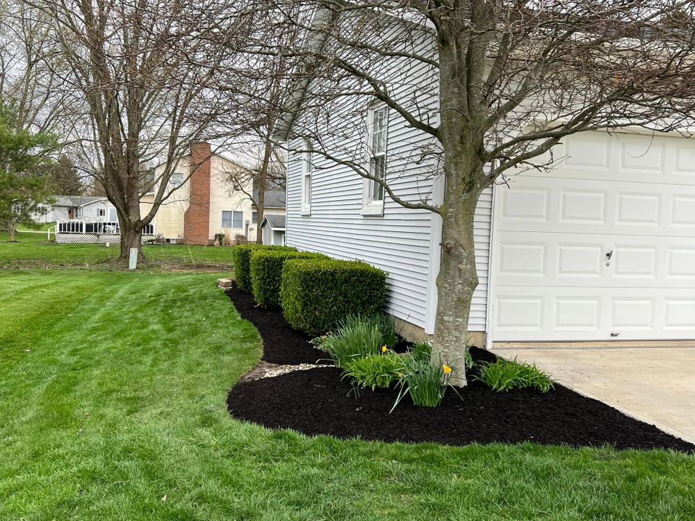 Landscaping for Mark’s Mowing & Landscaping LLC  in Ashville, OH