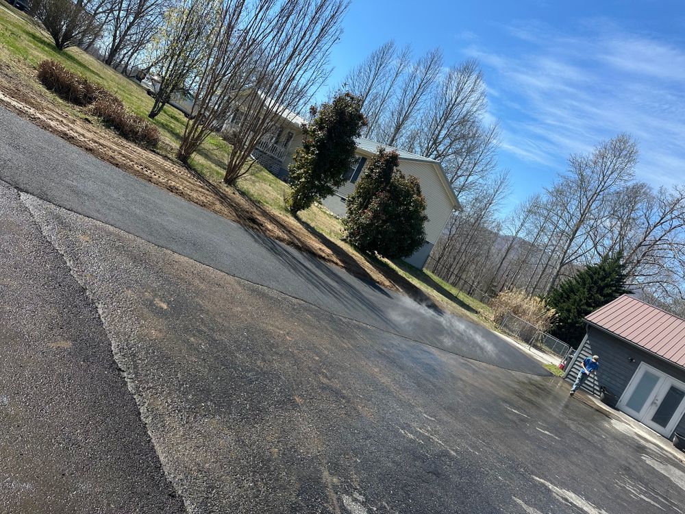 All Photos for Metzler Paving and Sealcoating LLC in Jacksboro, TN