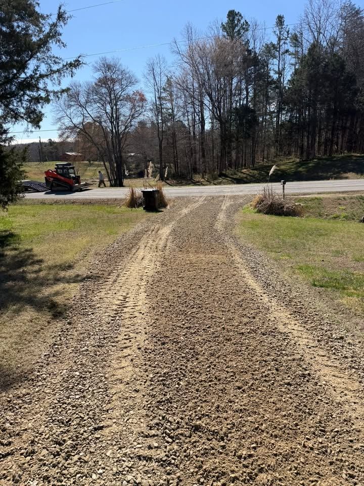 All Photos for Hunt’s Hauling & Landworks LLC in Danville, VA